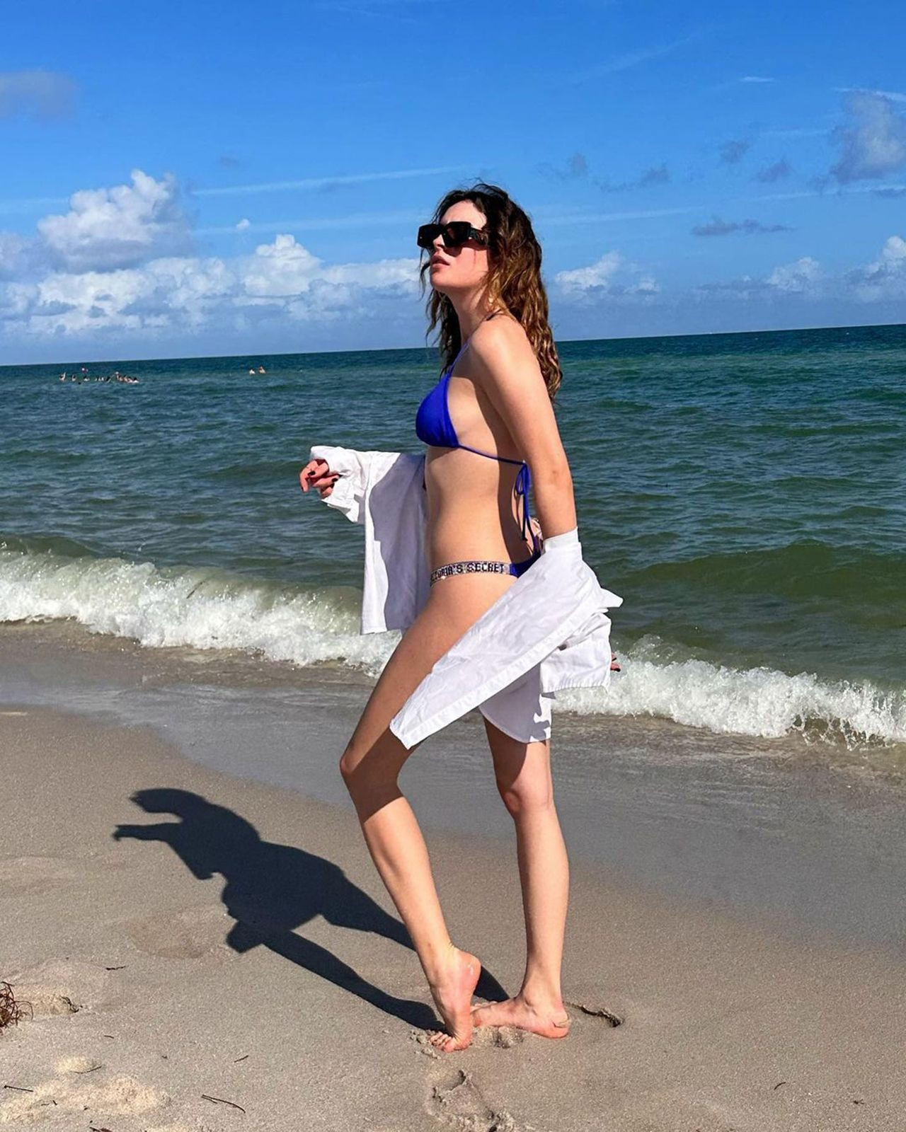 Melis Sezen Miami sahilinde kış günü yazı getirdi! - Resim: 6