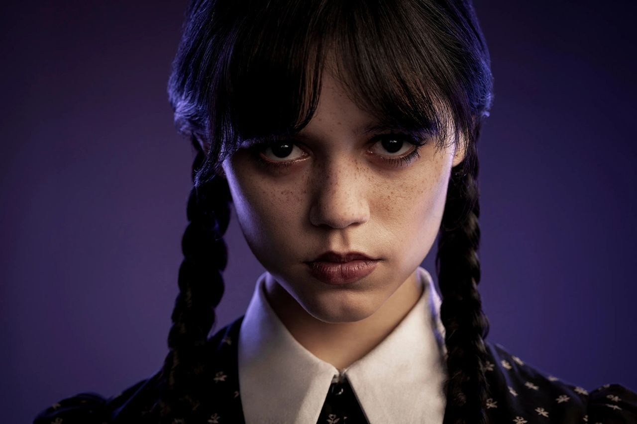 Netflix'in yeni dizisi rekorları alt üst etti - Resim: 4