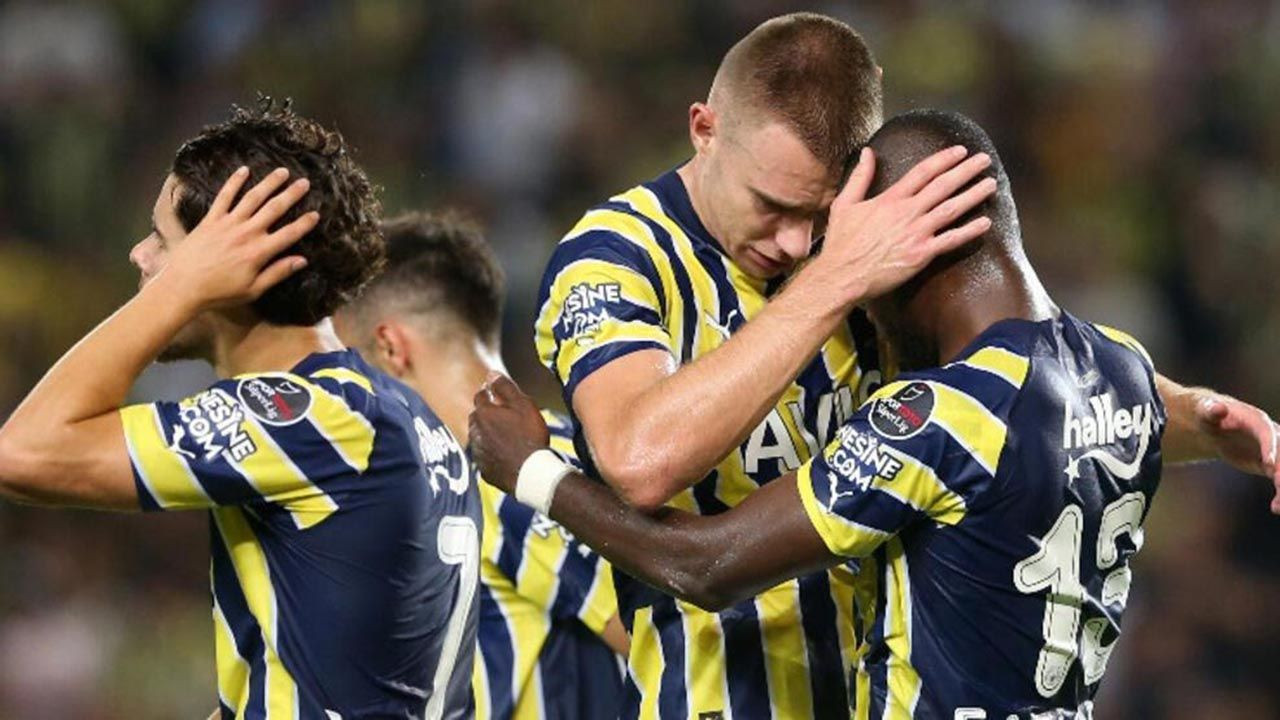 Fenerbahçe'ye dev teklif: 20 milyon Euro ve Çağlar Söyüncü... - Resim: 1