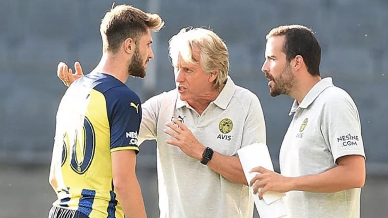 Fenerbahçe'nin genç yıldızı devlerin transfer listesinde
