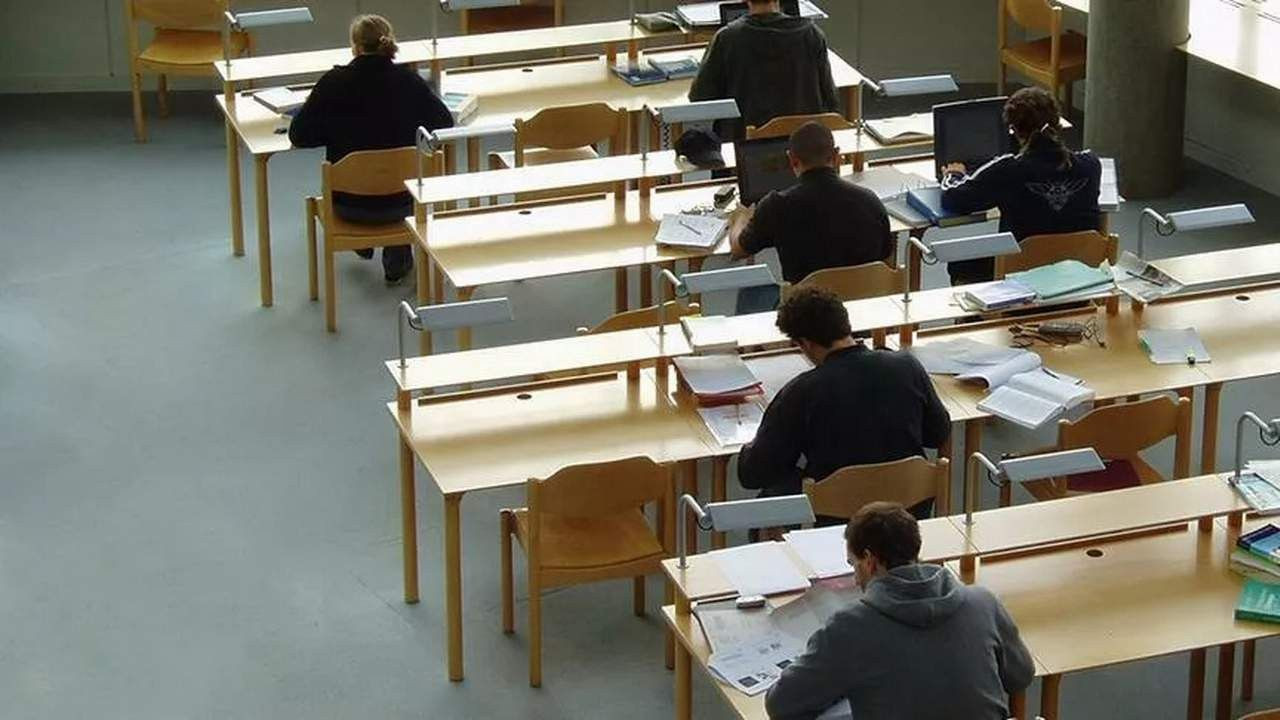 5 dakikada üniversite mezunu yapan çete ifşa oldu - Resim: 3