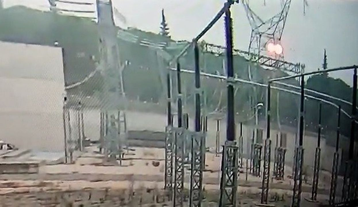 Bursa'daki korkunç uçak kazası kamerada! 380 bin voltla ölüm anı... - Resim: 4