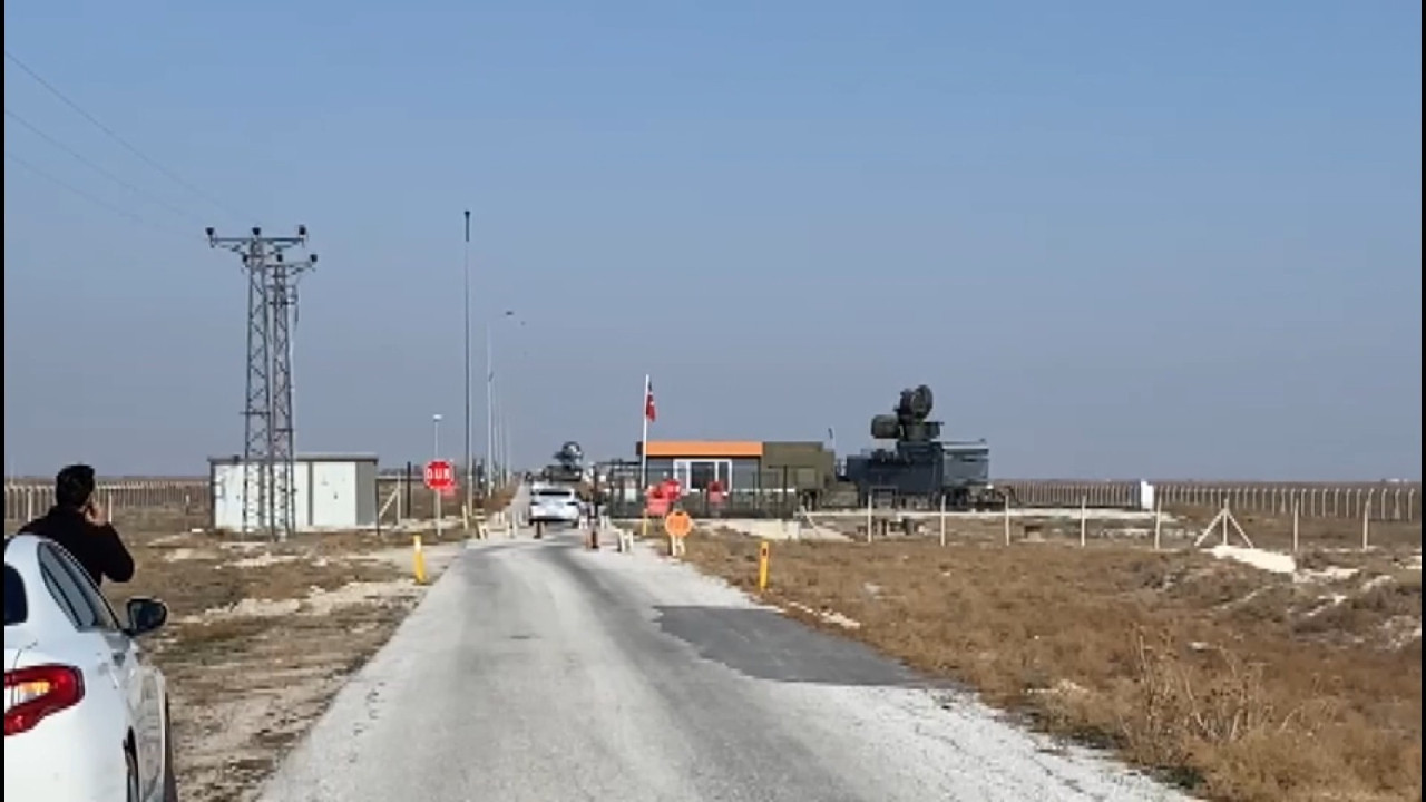 Konya'da Türk Yıldızları'na ait askeri uçak düştü