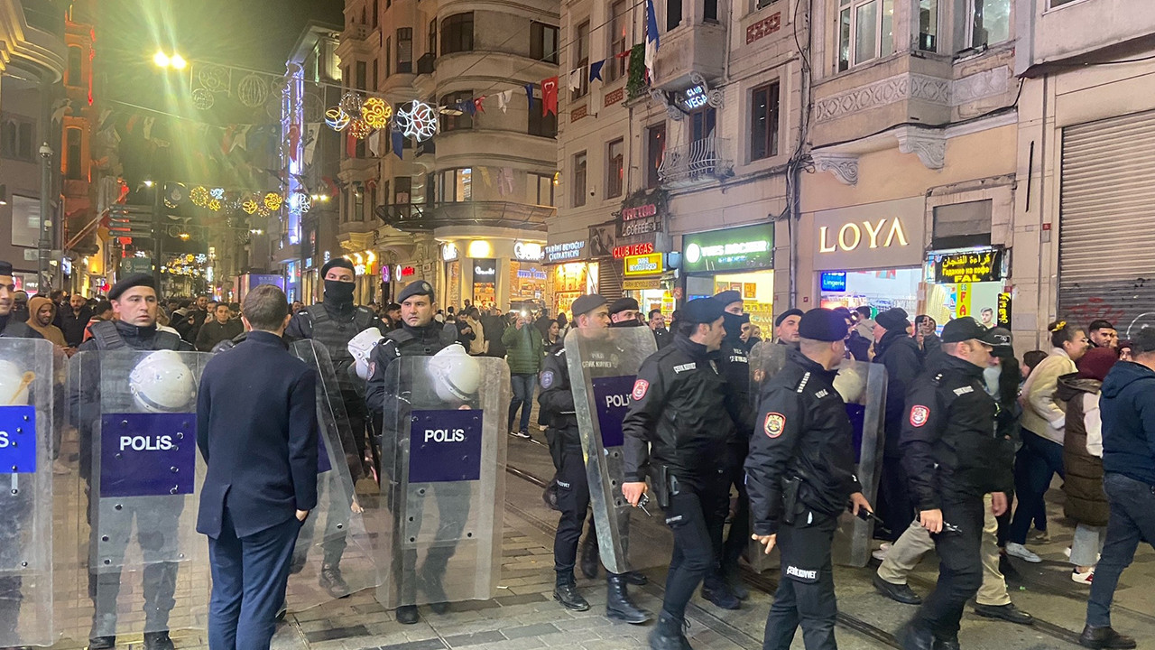 Turistler Taksim'de, sığınmacılar Esenyurt'ta! Hepsi sokaktaydı