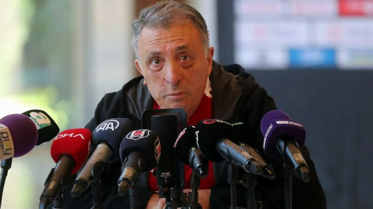 Beşiktaş Başkanı Çebi’den sürpriz transfer açıklaması