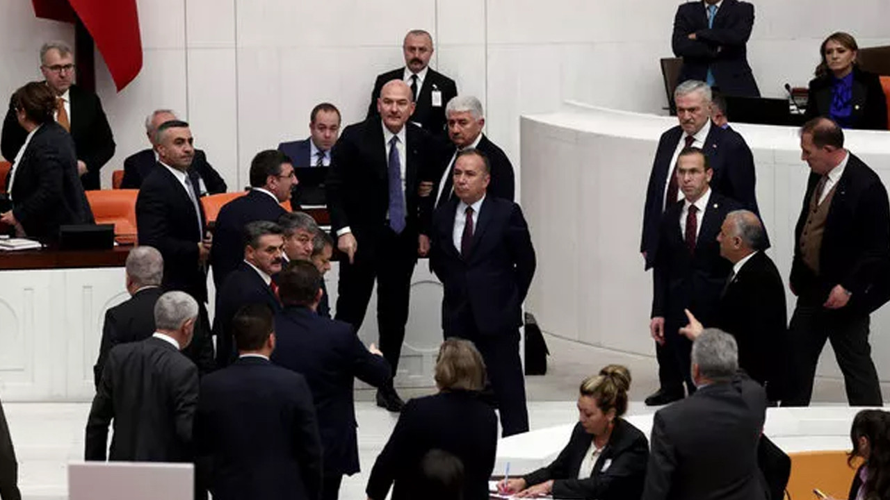 Bakan Soylu ile CHP'li Altay arasında ''sahte evlilik'' tartışması