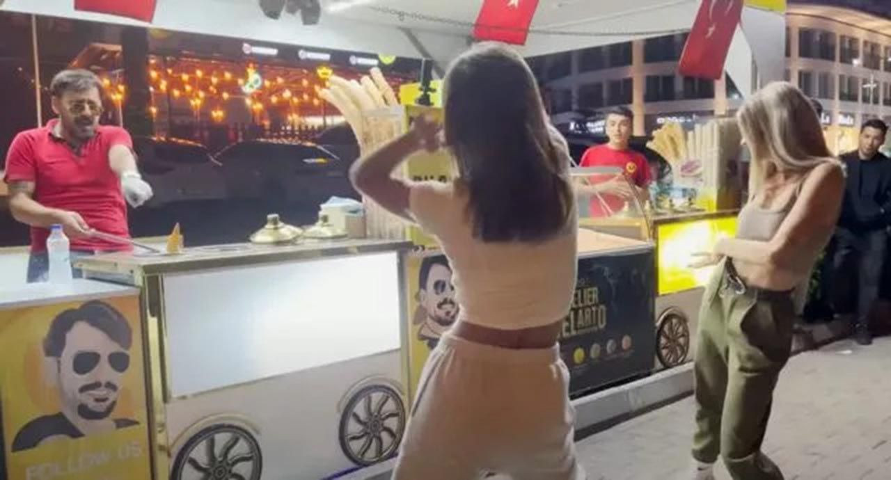 Fenomen çılgın dondurmacı son videosu ile yine olay oldu: Dans için sıraya girdiler