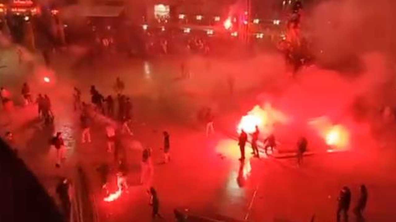 Dünya Kupası maçı sonrası Paris savaş alanına döndü