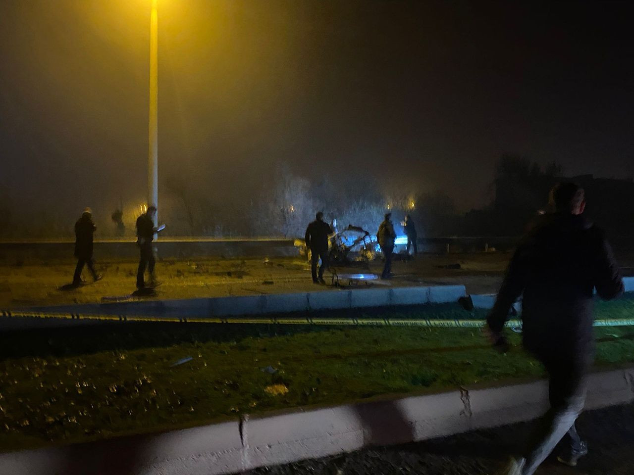 Diyarbakır'da hain saldırı! 9 polis yaralandı - Resim: 2
