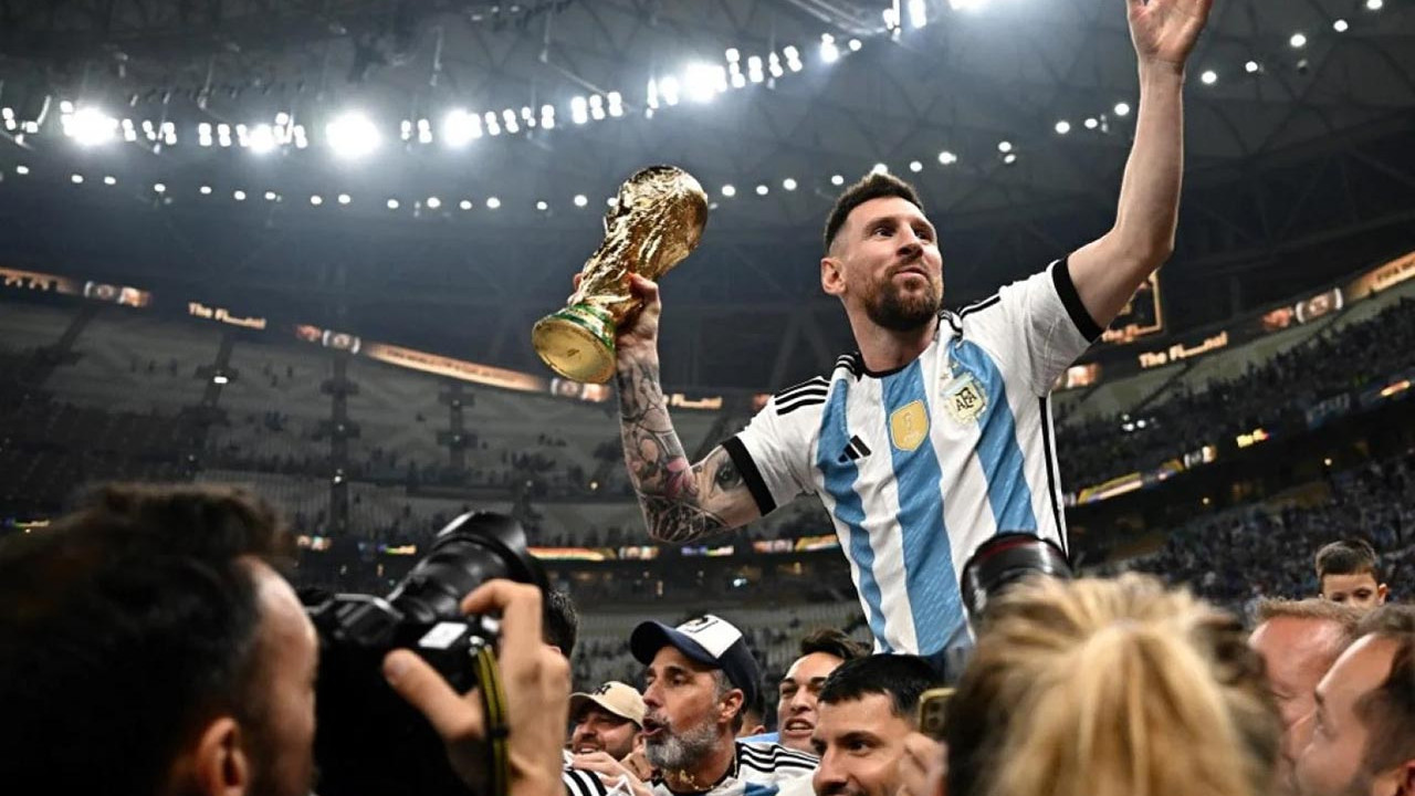 Dünya Kupası'nda Lionel Messi şov! Rekorları altüst etti