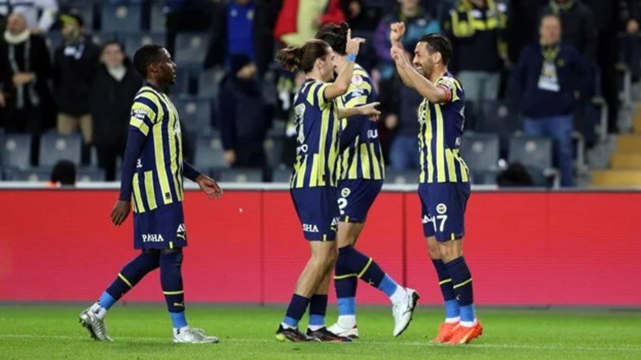 Fenerbahçe fırtına gibi döndü:  İstanbulspor'u rahat yenerek turladı