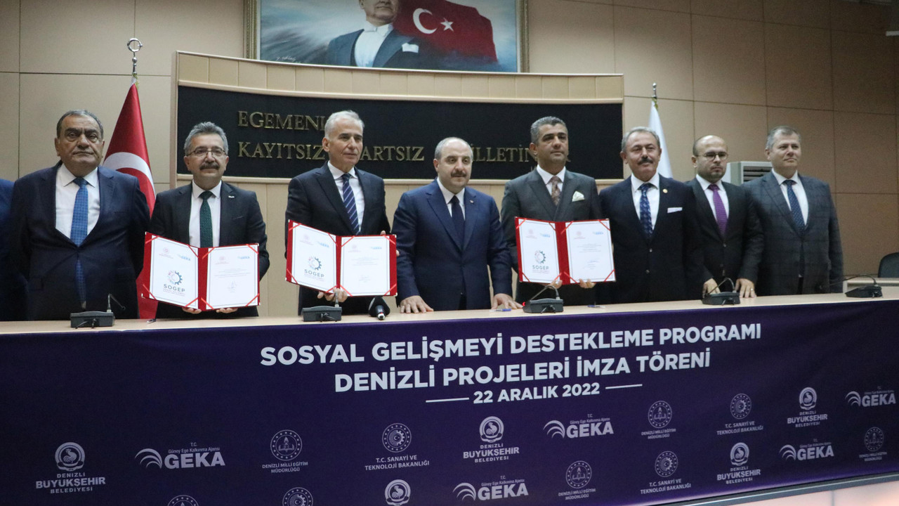 Bakan Varank: Denizli, tekstil sektörünün Messi'si olacak
