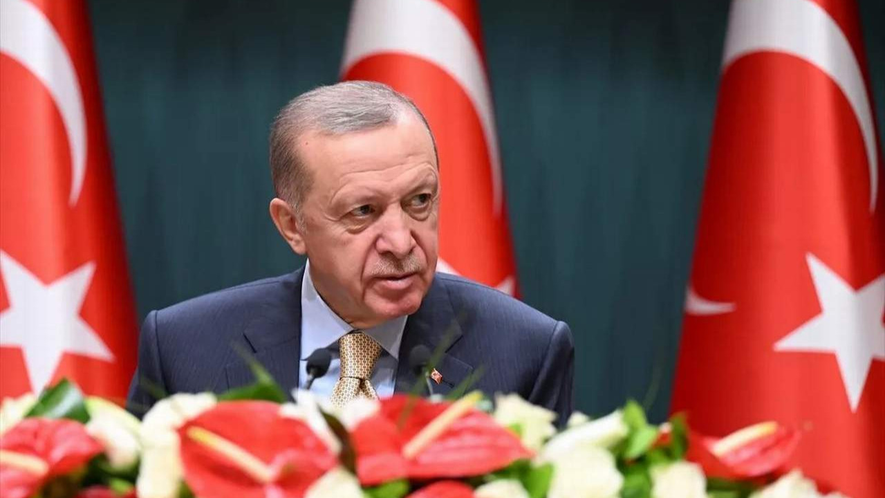 Erdoğan: ''Birileri terör örgütlerini üzerimize salmaya çalışıyor''