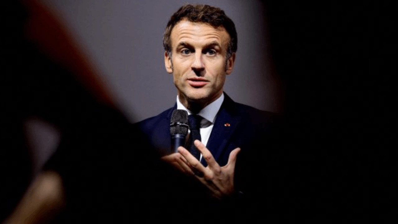 Macron'dan, Paris'teki silahlı saldırıya ilişkin açıklama