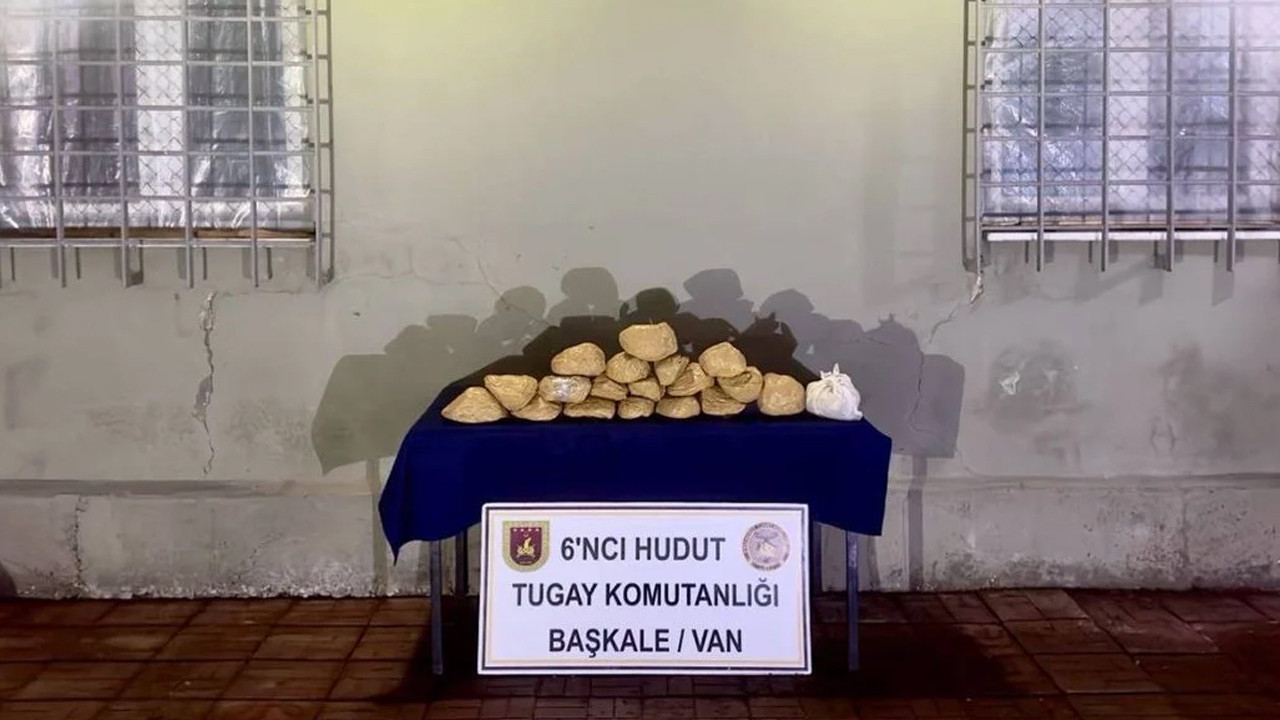 Van'da dev operasyon: 4 kilogram uyuşturucu ele geçirildi.