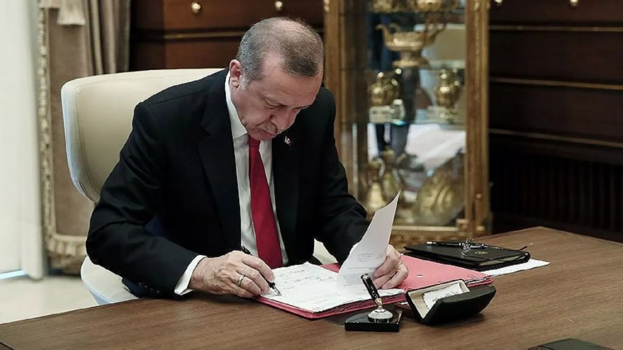 Erdoğan o isimleri görevden aldı
