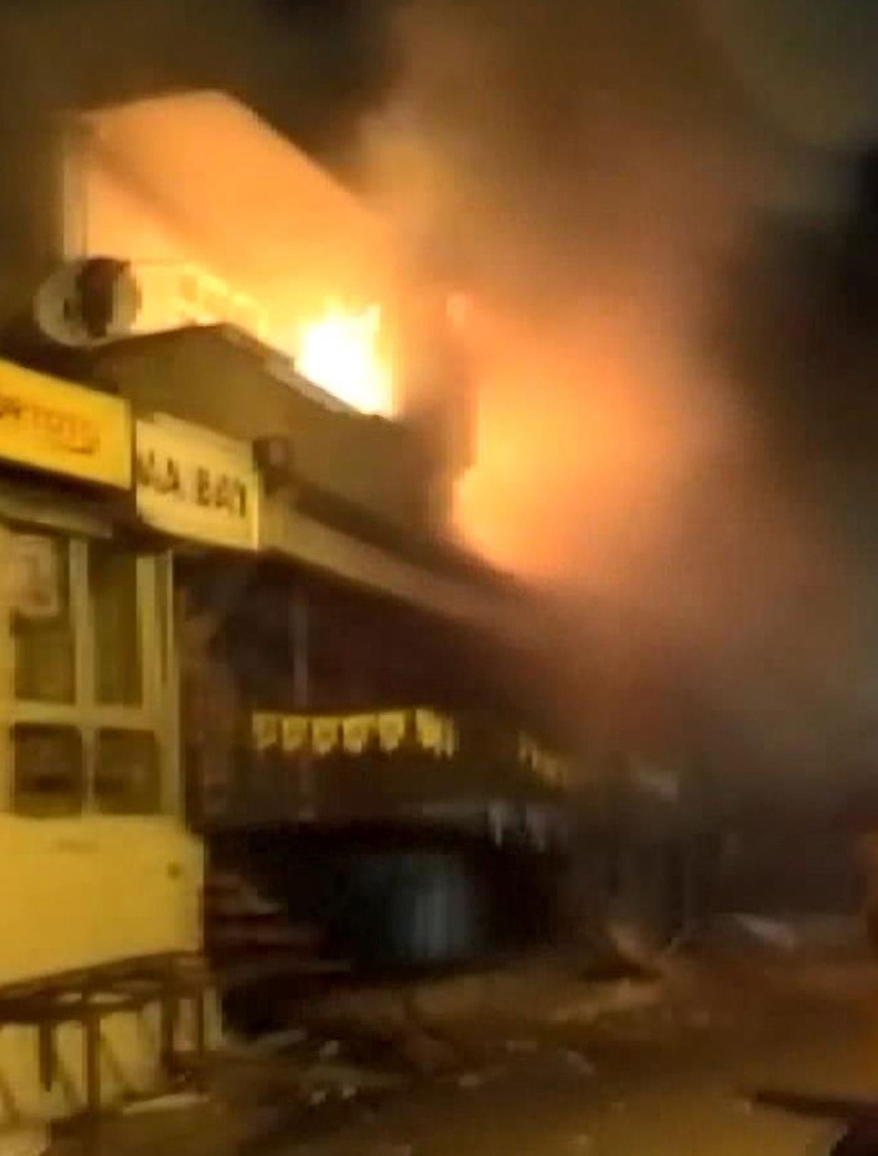 İstanbul'da ev sahibiyle tartışan kiracı evi yaktı - Resim: 3