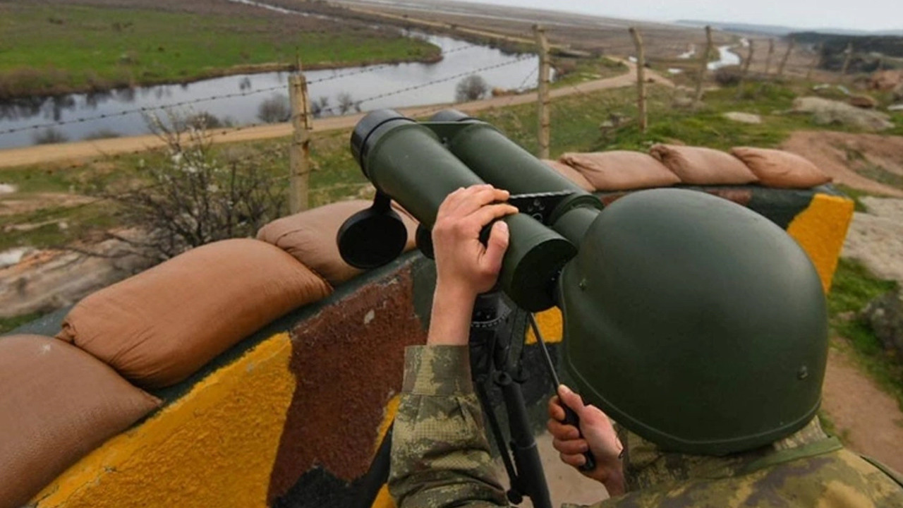 Hudut Kartalları 2'si FETÖ mensubu 16 şüpheliyi yakaladı