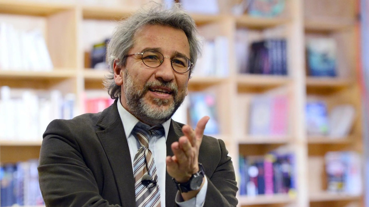 Can Dündar terör listesinde! Başına ödül de kondu
