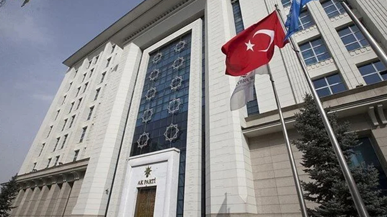 AK Parti başörtüsü için muhalefet partilerinin kapısını çalıyor