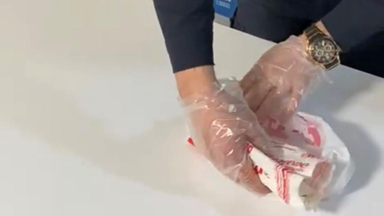Nezarethanedeki arkadaşlarına getirdikleri çiğköfteden bakın ne çıktı!