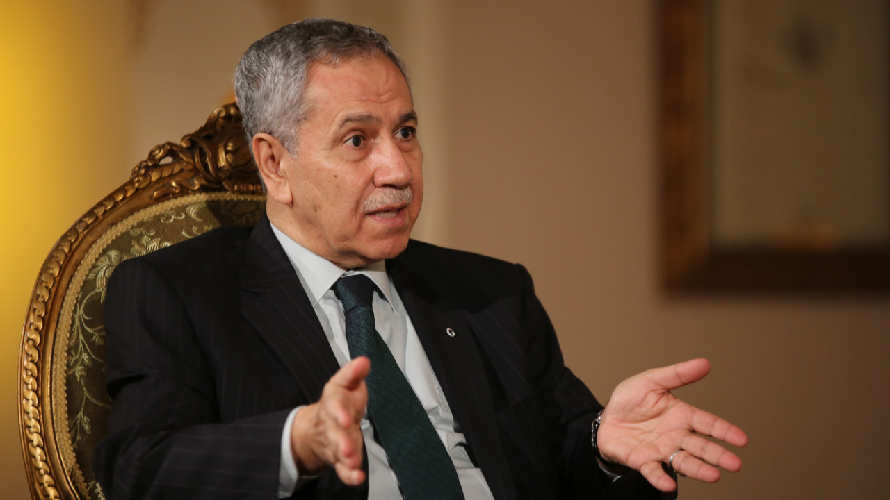 Bülent Arınç'tan İmamoğlu kararı için olay sözler: ''Yapmayın diye yalvardım''