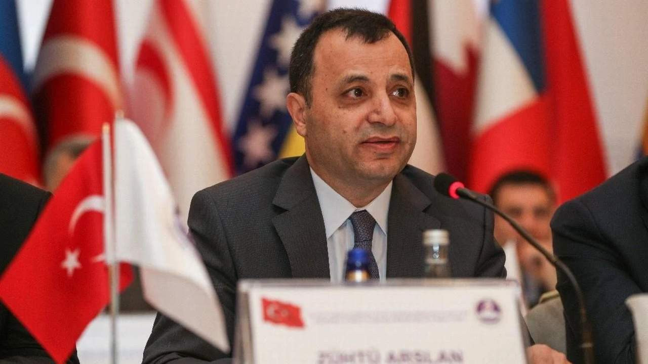 AYM Başkanı Arslan: ''Osman Baydemir'in ifade özgürlüğü ihlal edildi''