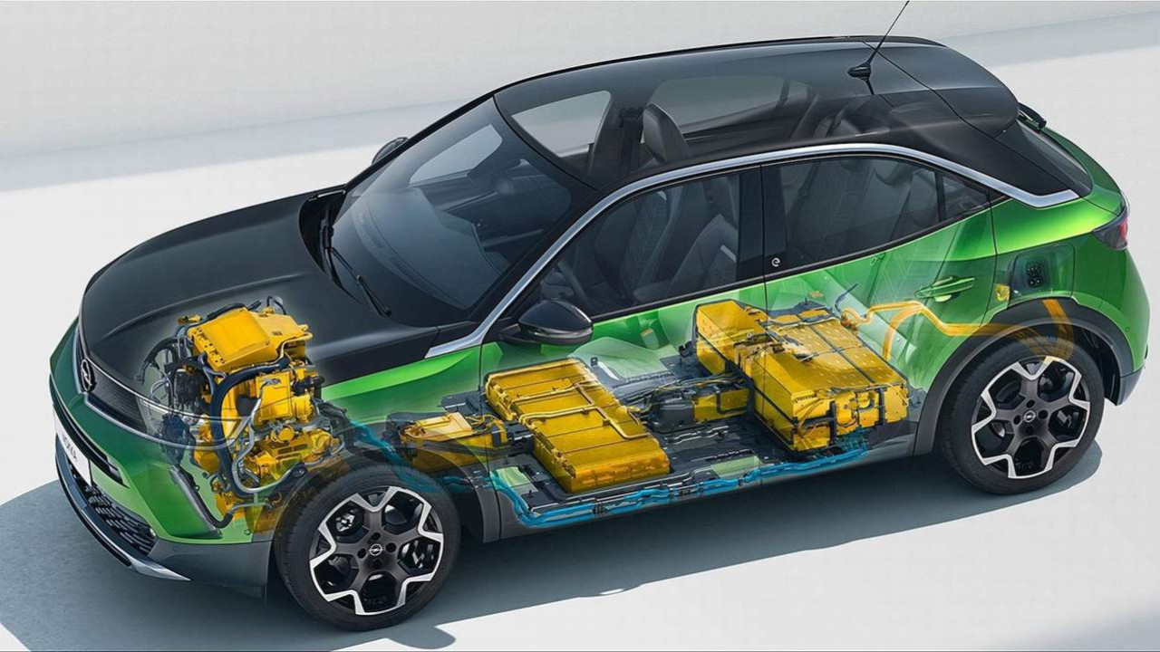 Opel'in elektrikli SUV'unda menzil arttı