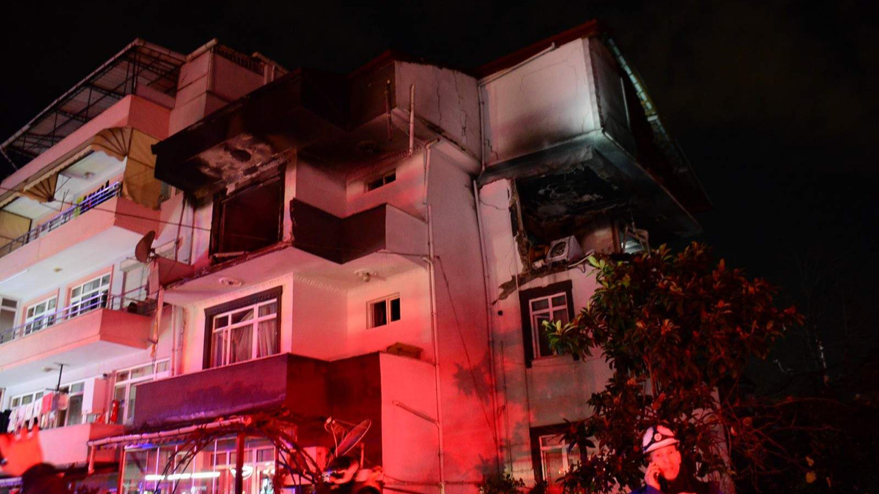 Kocaeli'de bir evde patlama; 2'si ağır 5 yaralı