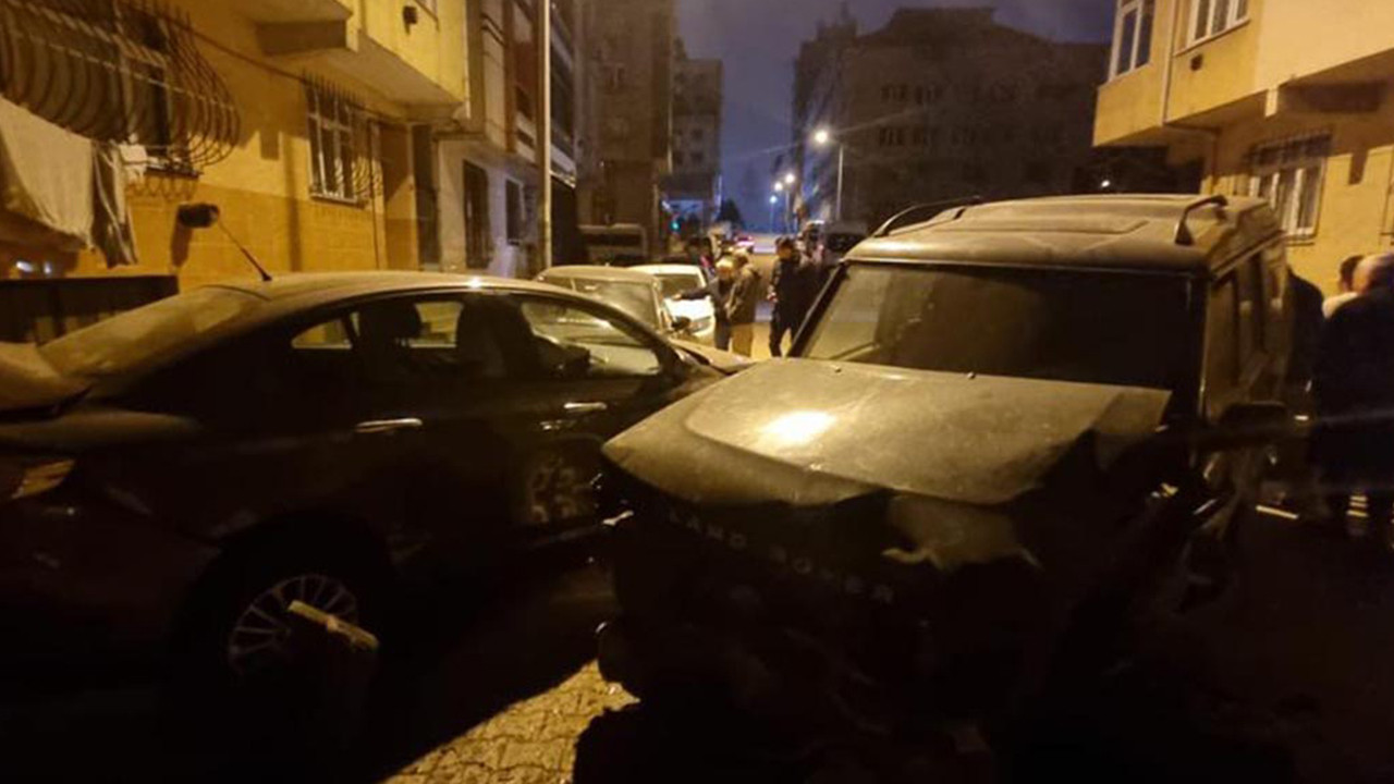 Cipiyle mahalleyi birbirine kattı! 3 sokakta 13 araca çarptı