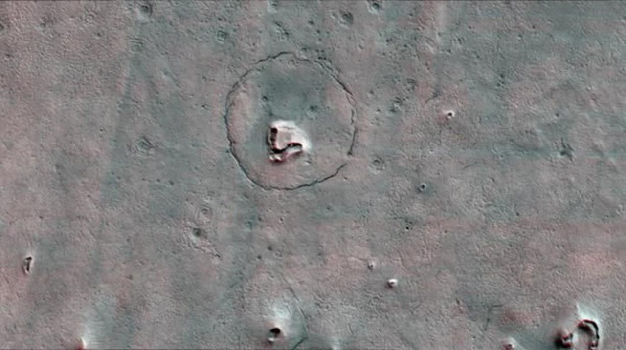 Mars'ta şaşırtan görüntü! Astronomlar ''Ayı'' keşfetti - Resim: 2