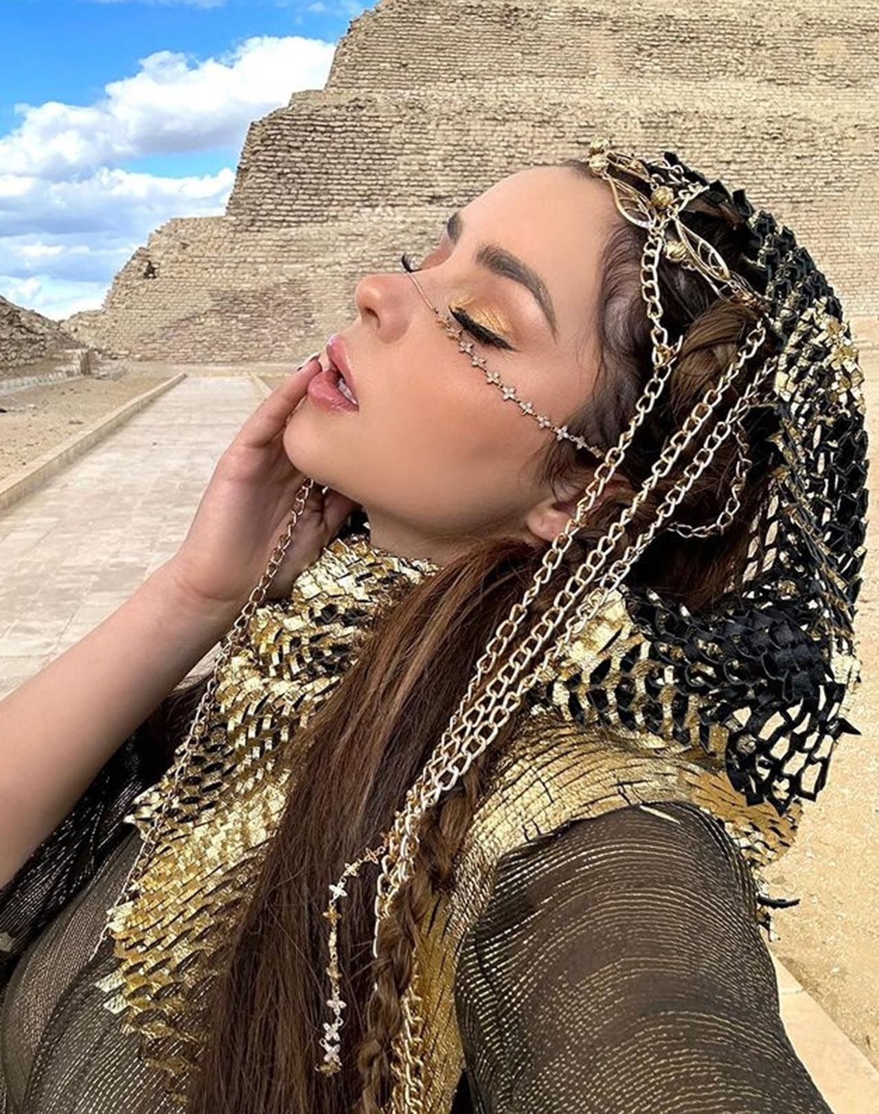 Ünlü model Demi Rose'un cesur pozları Mısır'ı ayağa kaldırdı - Resim: 11