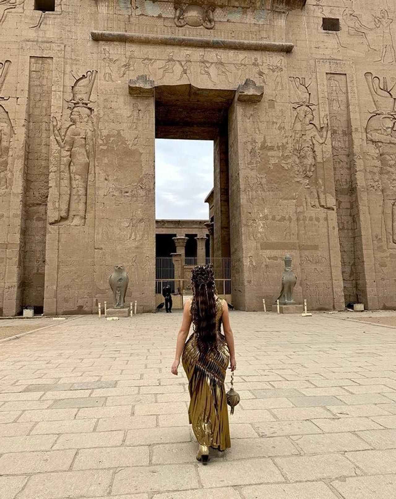 Ünlü model Demi Rose'un cesur pozları Mısır'ı ayağa kaldırdı - Resim: 18