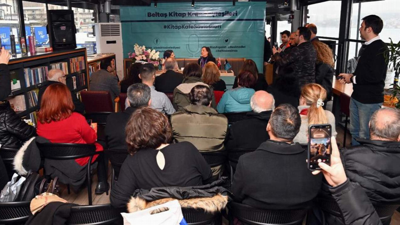 Yaşar Seyman Beşiktaş Beltaş Kitap Kafe’de okurlarıyla buluştu
