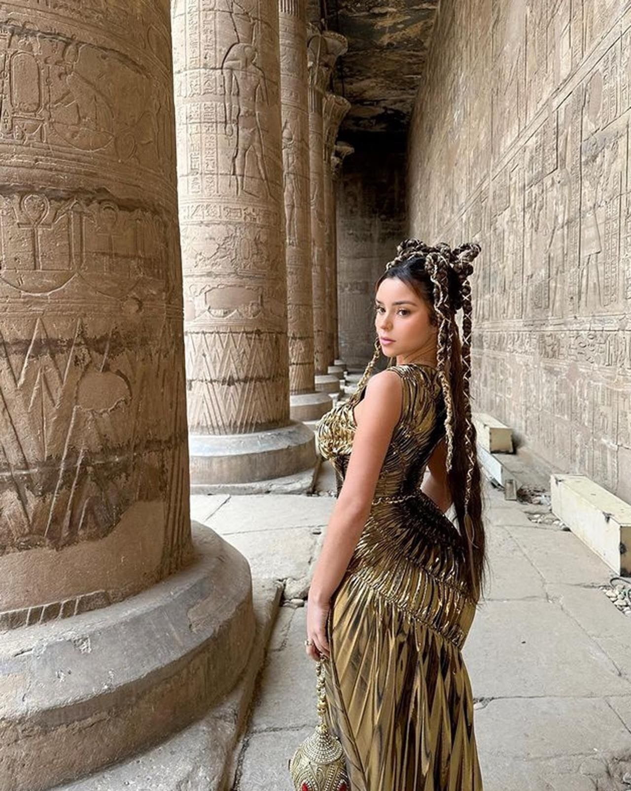 Ünlü model Demi Rose'un cesur pozları Mısır'ı ayağa kaldırdı - Resim: 16