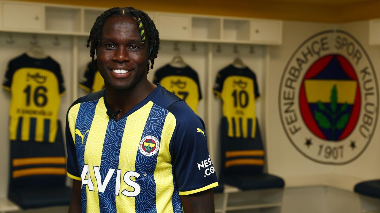 Fenerbahçe o transferi resmen açıkladı