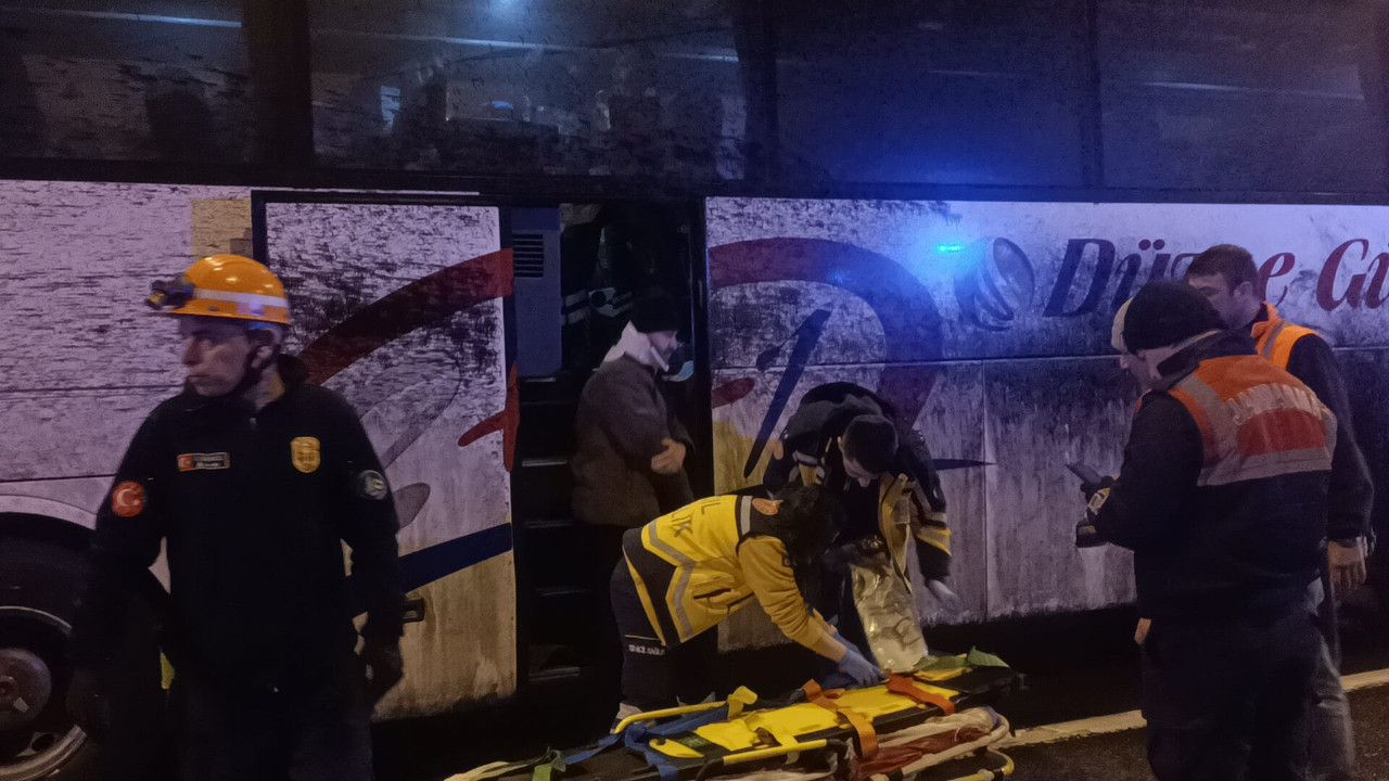 Bolu Dağı Tüneli'nde zincirleme kaza! İstanbul yönü trafiğe kapandı
