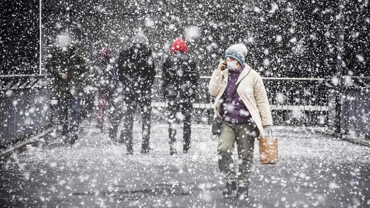 İstanbul'da kar fırtınası alarmı! Uyarı üstüne uyarı geliyor