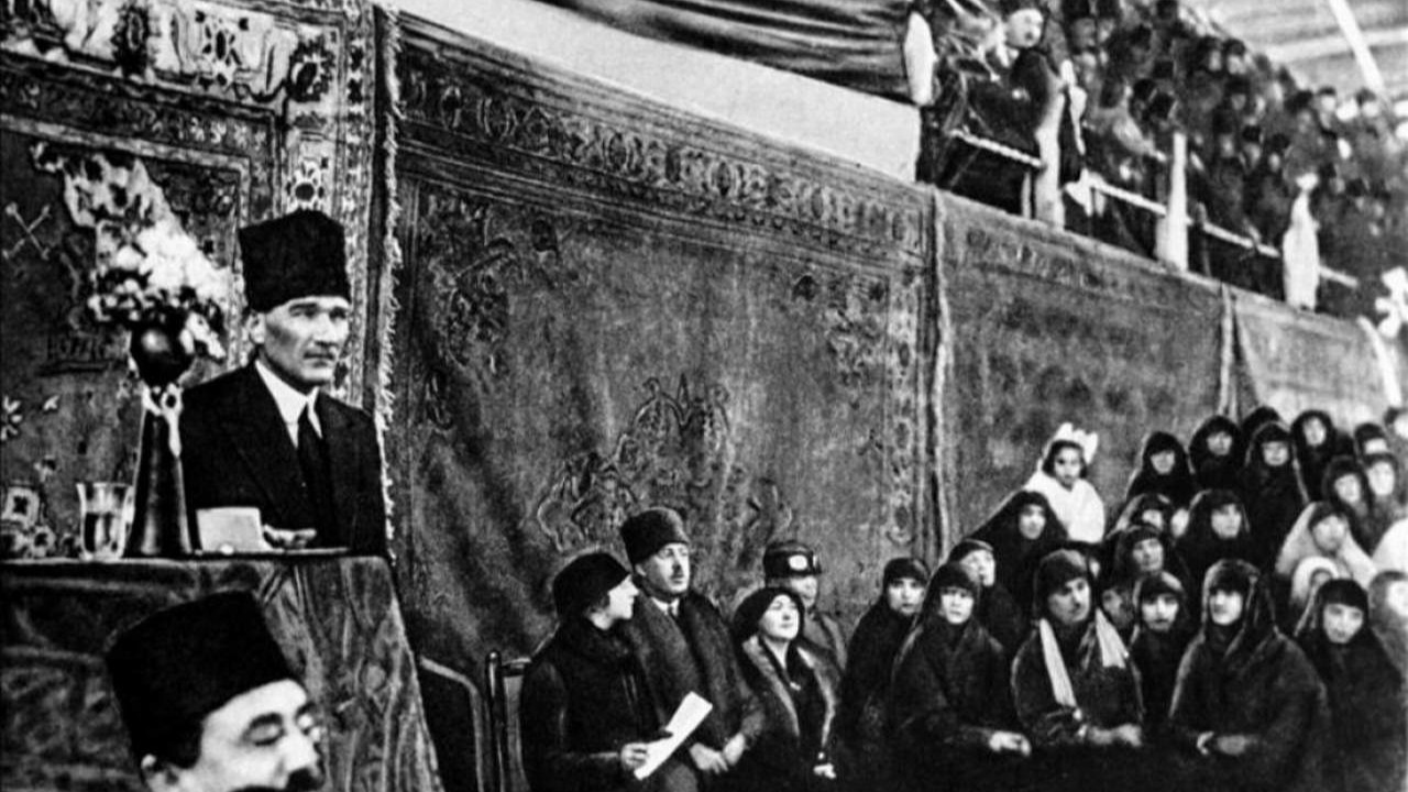 İzmir İktisat Kongresi'ni bile böldüler