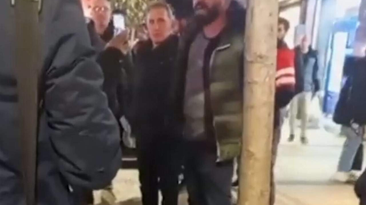 Görüntüleri Özdağ yayınladı: Suriyeliler Trabzon’da racon kesiyor