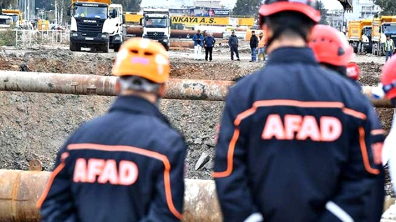 İçişleri Bakanlığı, deprem bölgesindeki görevli sayısını açıkladı