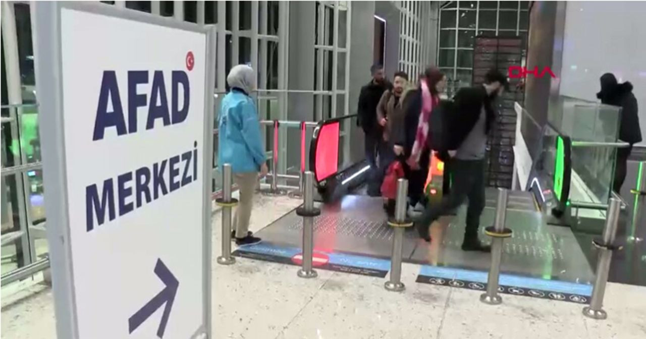İstanbul Havalimanı'na gönüllü akını! Binlerce kişi havalimanında - Resim: 4