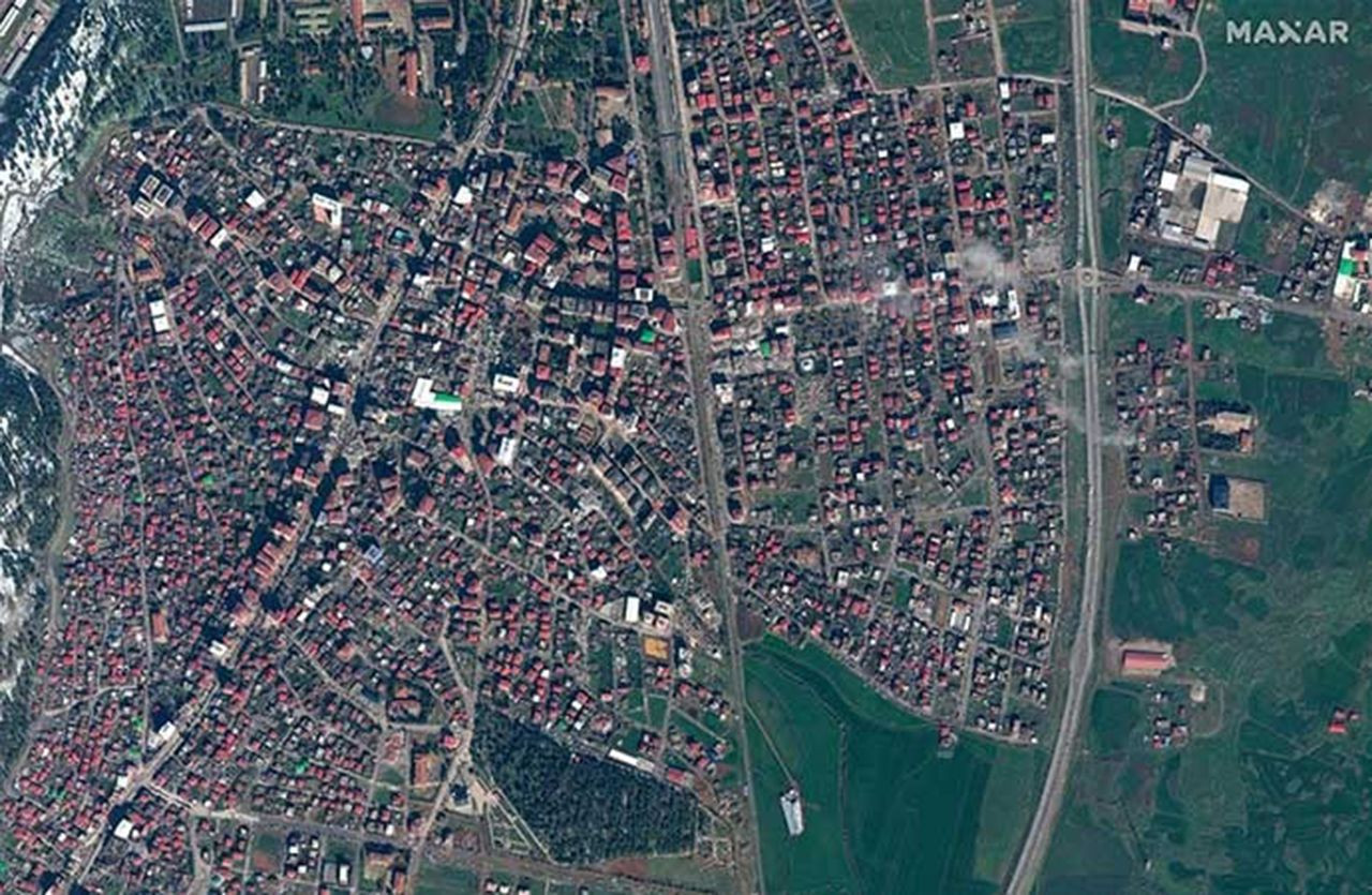 Deprem bölgesi uzaydan böyle görüntülendi - Resim: 1
