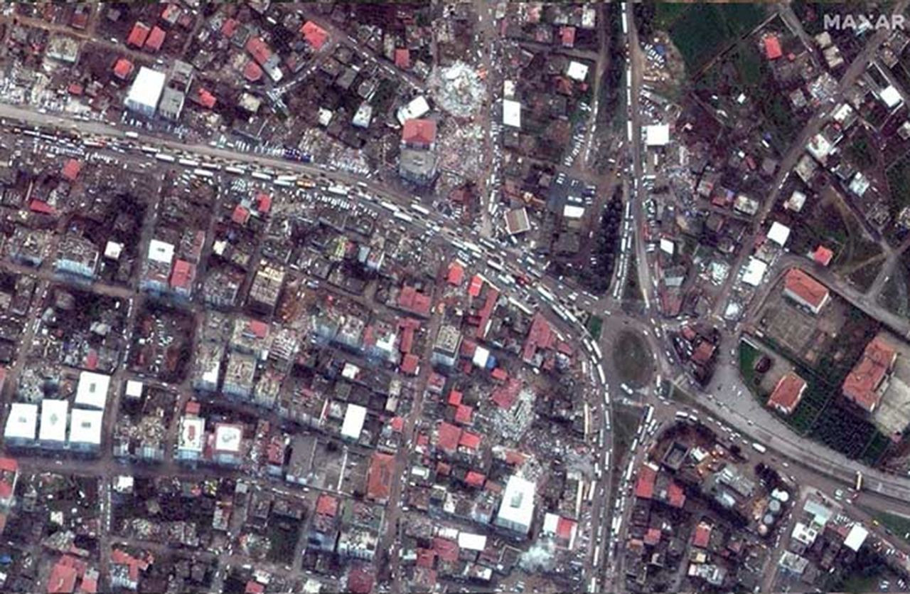 Deprem bölgesi uzaydan böyle görüntülendi - Resim: 4
