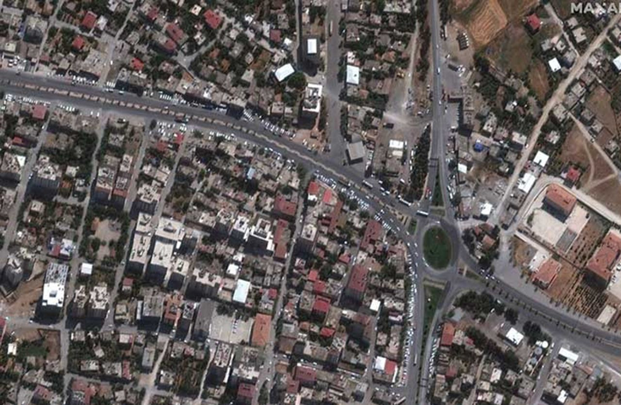 Deprem bölgesi uzaydan böyle görüntülendi - Resim: 2