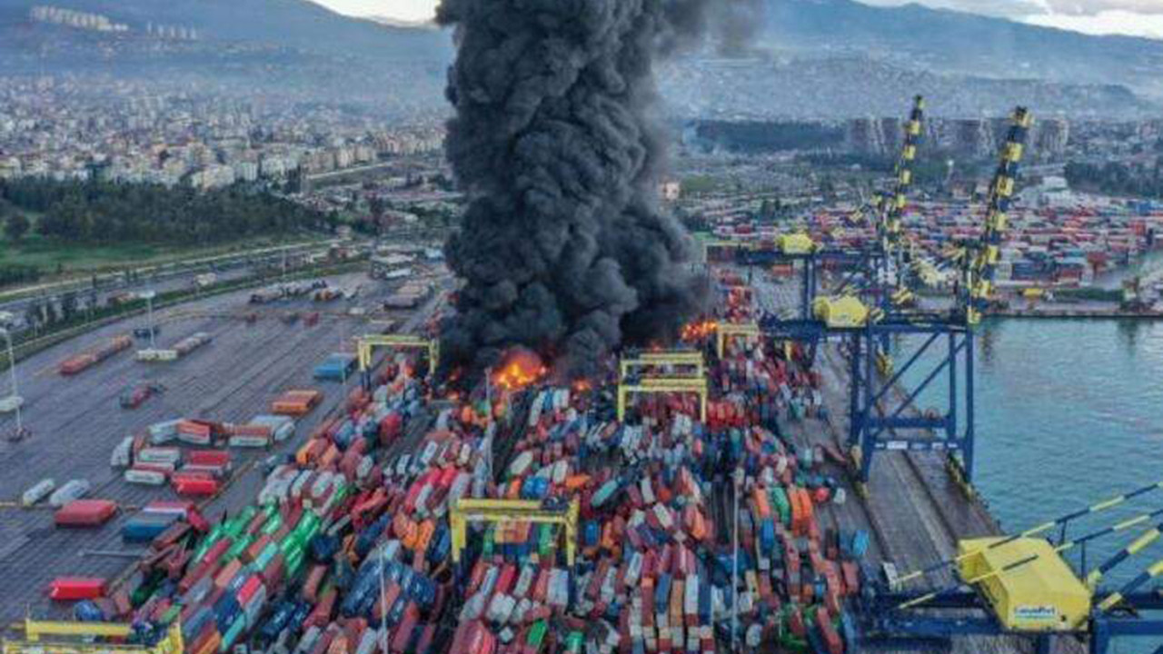 İskenderun Limanı'ndaki yangın 3'üncü günde kontrol altında!