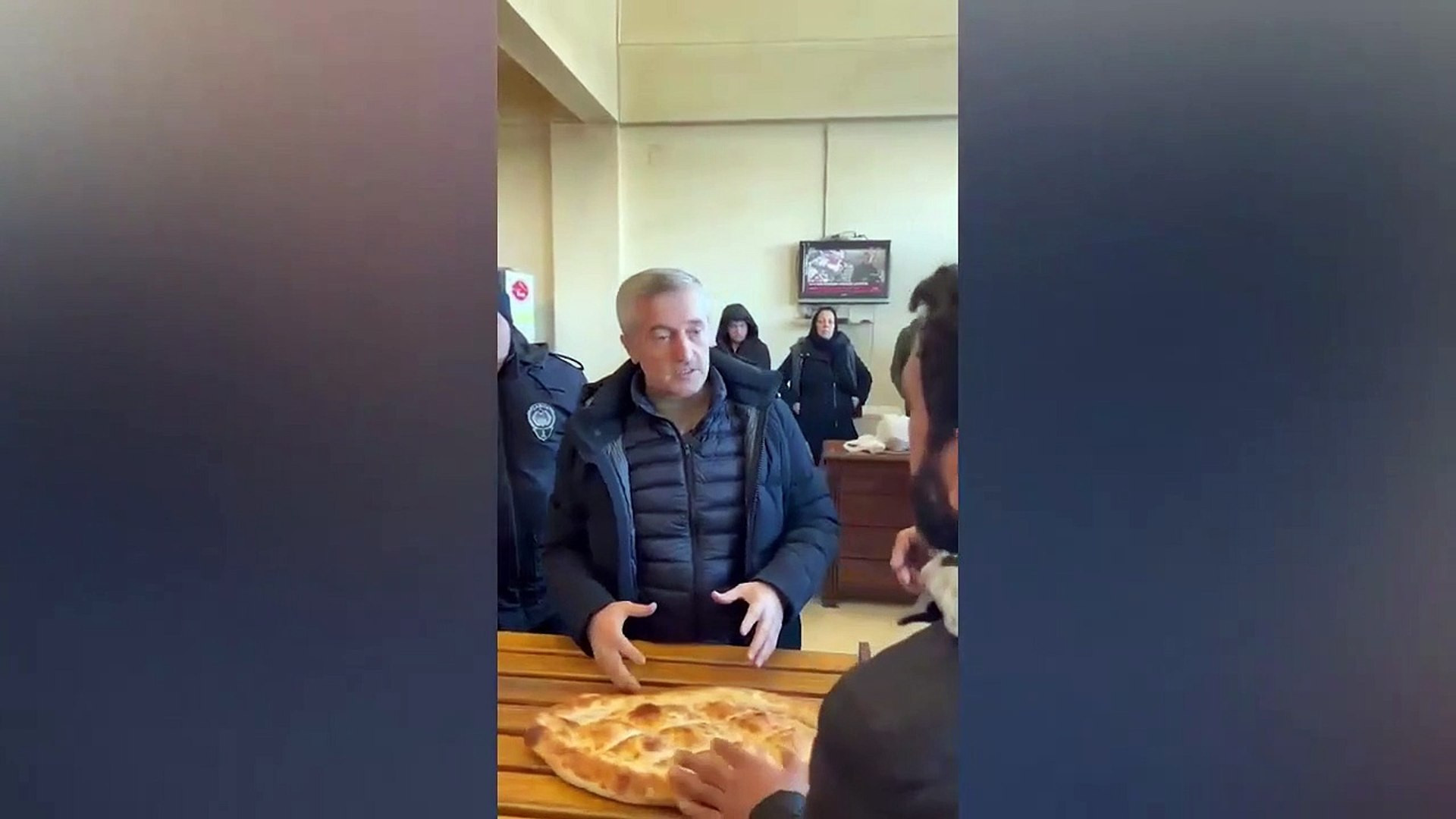 Gaziantep’te Belediye Başkanı'ndan 14 TL'lik ekmek baskını! Nedeni ortaya çıktı