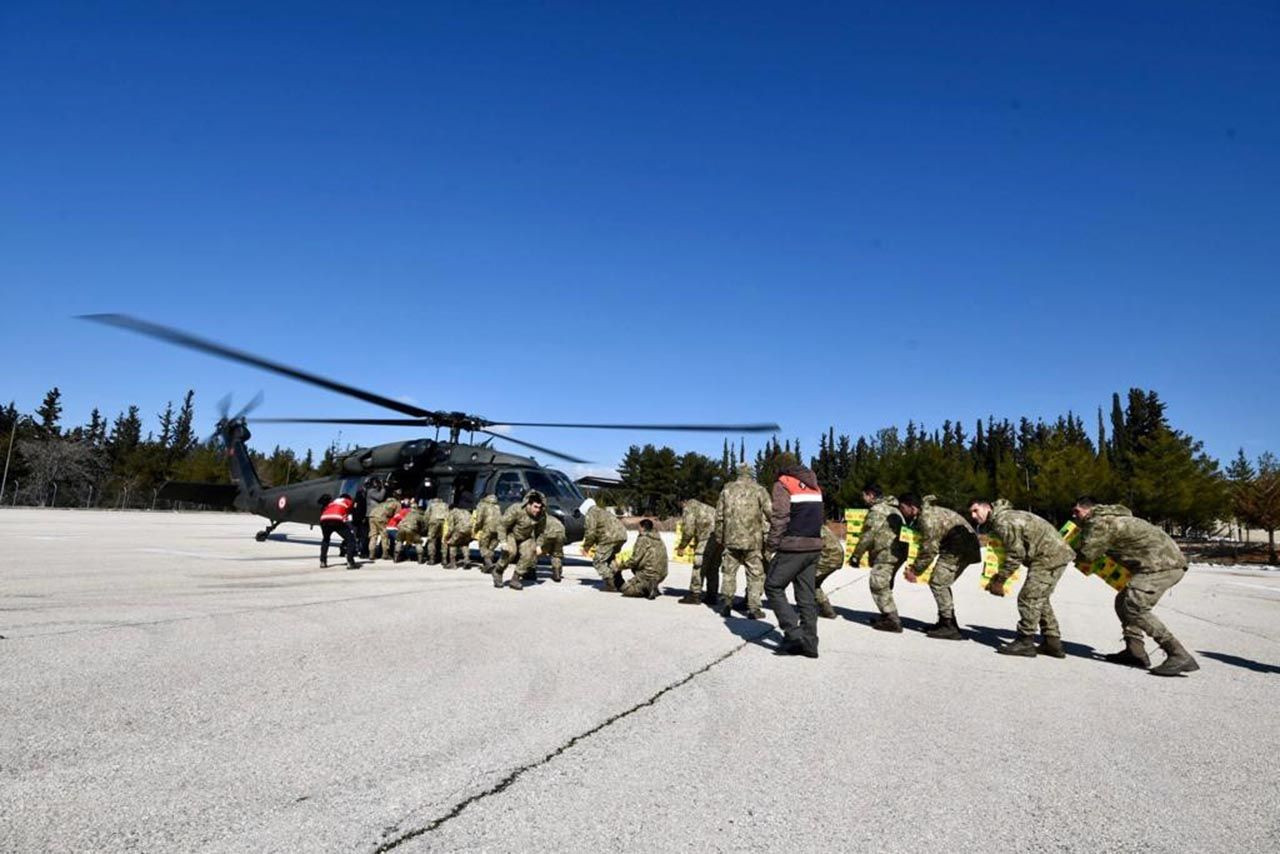 Gaziantep'te dağ köylerine helikopterle yardım gönderildi - Resim: 4
