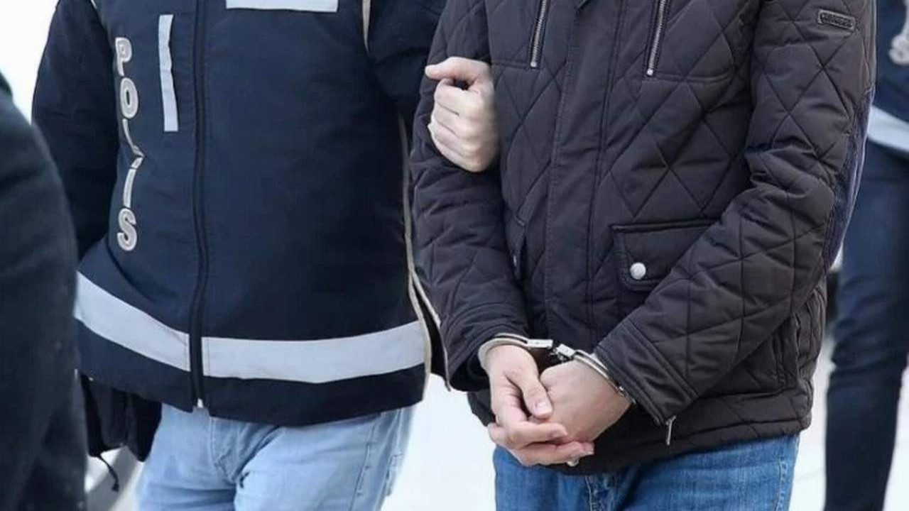 Yıkılan Emre Apartmanı'nın müteahhitleri tutuklandı