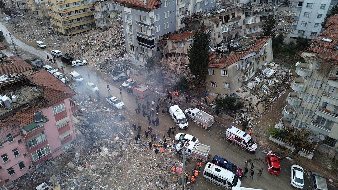 6.4'lük depremin vurduğu Hatay'dan ilk görüntüler